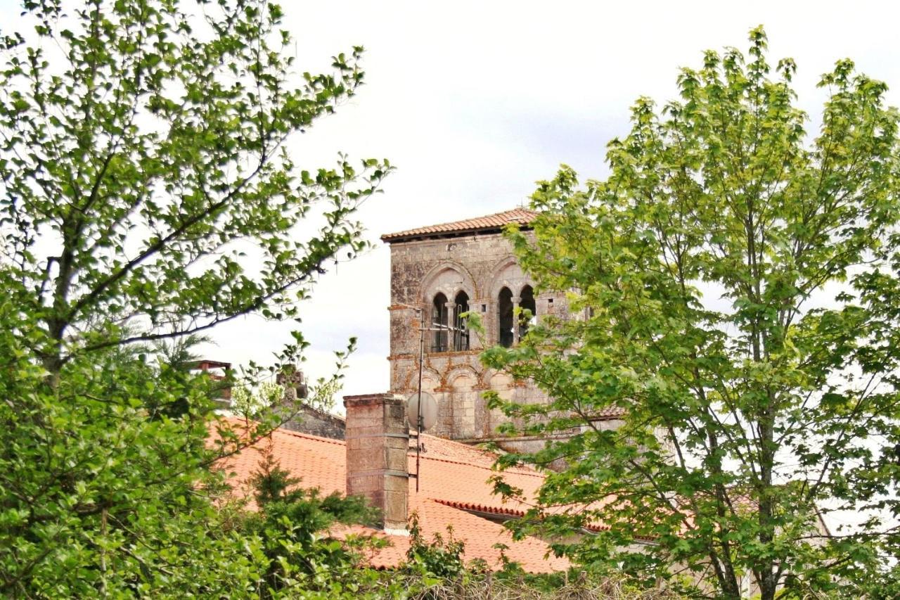 Bonabri Vacances - Chambres D'Hotes Chazelles  Exterior photo